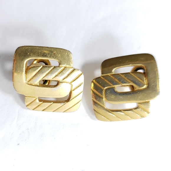 Trifari Jewelry - Crown TRIFARI vintage clip on earrings